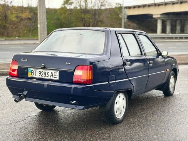 Синий ЗАЗ 1103 Славута, объемом двигателя 1.2 л и пробегом 45 тыс. км за 1300 $, фото 2 на Automoto.ua