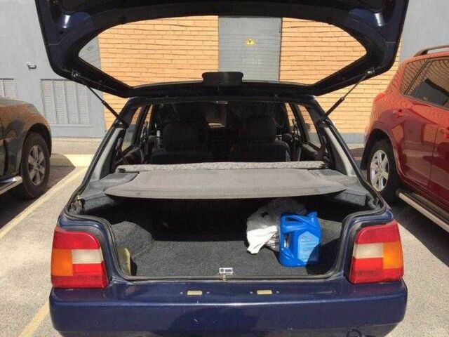 Синій ЗАЗ 1103 Славута, об'ємом двигуна 0 л та пробігом 100 тис. км за 1600 $, фото 16 на Automoto.ua