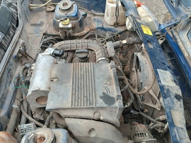 Синій ЗАЗ 1103 Славута, об'ємом двигуна 1.3 л та пробігом 200 тис. км за 500 $, фото 8 на Automoto.ua