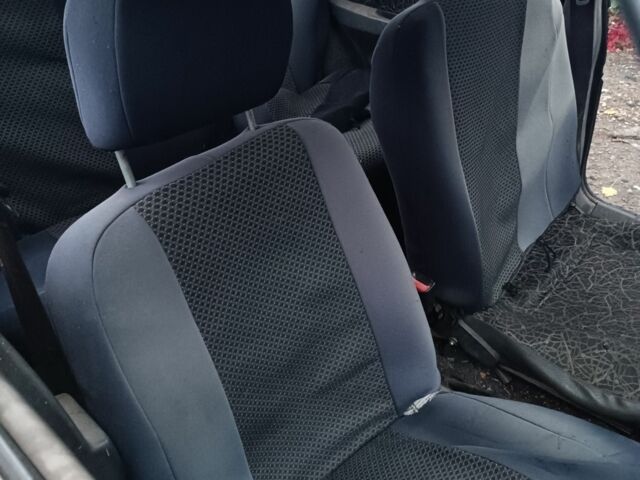 Синій ЗАЗ 1103 Славута, об'ємом двигуна 1.3 л та пробігом 200 тис. км за 500 $, фото 14 на Automoto.ua