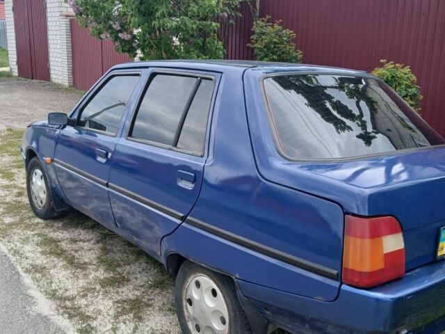 Синій ЗАЗ 1103 Славута, об'ємом двигуна 1.3 л та пробігом 128 тис. км за 900 $, фото 2 на Automoto.ua