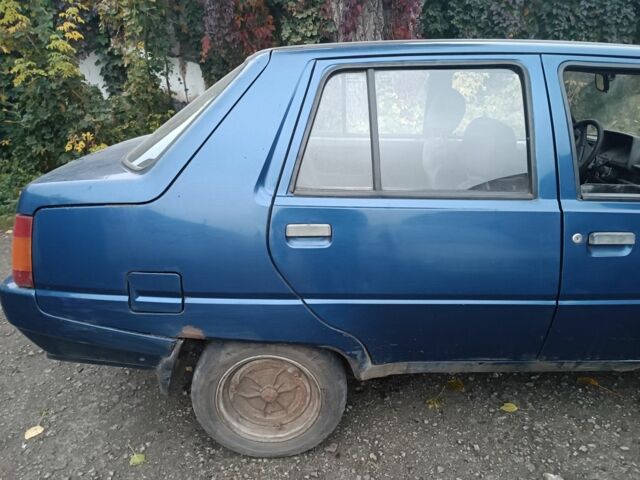 Синій ЗАЗ 1103 Славута, об'ємом двигуна 1.3 л та пробігом 200 тис. км за 500 $, фото 11 на Automoto.ua