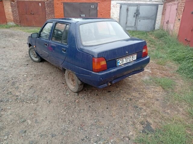 Синий ЗАЗ 1103 Славута, объемом двигателя 1.2 л и пробегом 139 тыс. км за 550 $, фото 4 на Automoto.ua