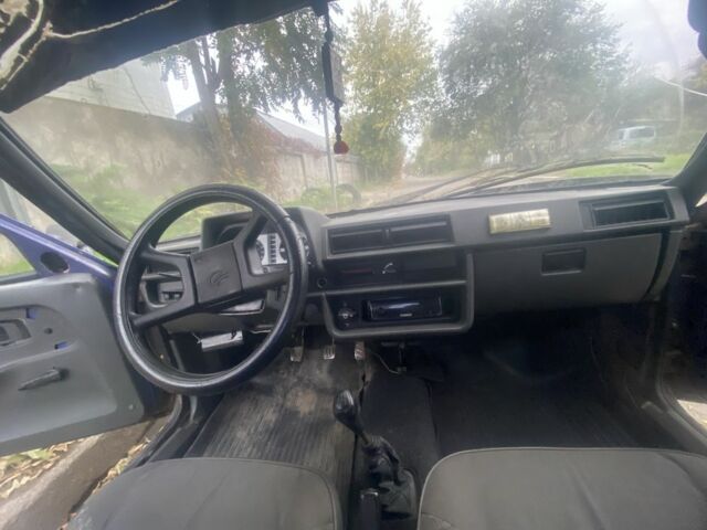 Синий ЗАЗ 1103 Славута, объемом двигателя 1.2 л и пробегом 300 тыс. км за 550 $, фото 4 на Automoto.ua