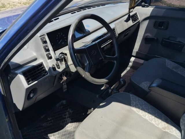 Синий ЗАЗ 1103 Славута, объемом двигателя 1.2 л и пробегом 258 тыс. км за 901 $, фото 13 на Automoto.ua