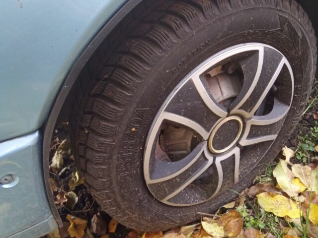 Синий ЗАЗ 1103 Славута, объемом двигателя 1.3 л и пробегом 90 тыс. км за 1600 $, фото 5 на Automoto.ua