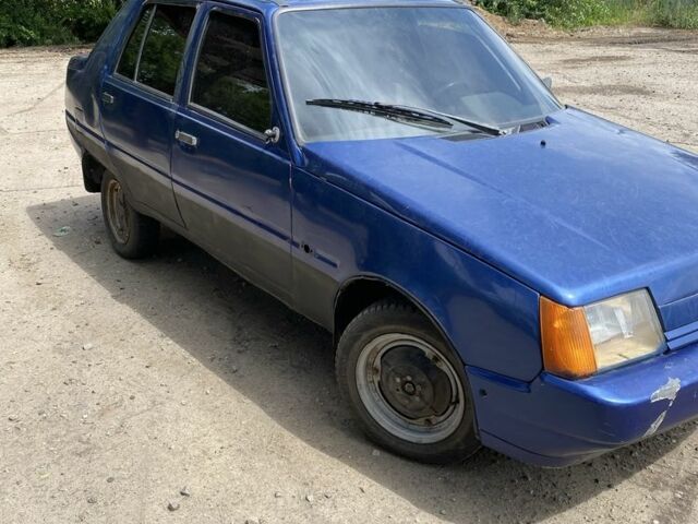 Синий ЗАЗ 1103 Славута, объемом двигателя 1.2 л и пробегом 111 тыс. км за 405 $, фото 2 на Automoto.ua