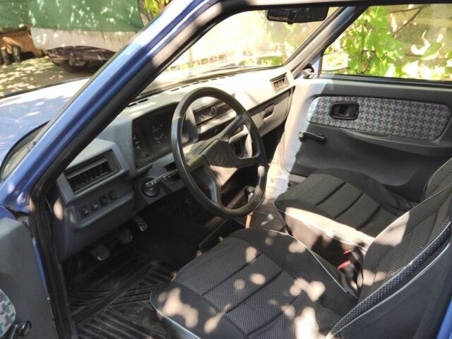 Синий ЗАЗ 1103 Славута, объемом двигателя 1.2 л и пробегом 81 тыс. км за 55000 $, фото 9 на Automoto.ua