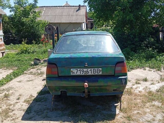 Синий ЗАЗ 1103 Славута, объемом двигателя 1 л и пробегом 1000 тыс. км за 239 $, фото 5 на Automoto.ua