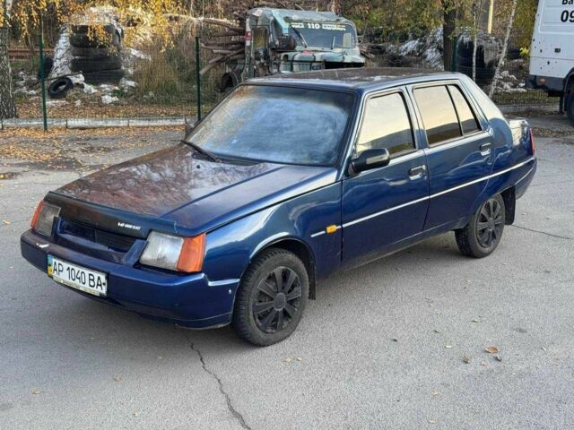 ЗАЗ 1103 Славута 2003 в Запорожье на Automoto.ua Синий ЗАЗ 1103 Славута, объемом двигателя 1.2 л и пробегом 250 тыс. км за 700 $, фото 1 на Automoto.ua