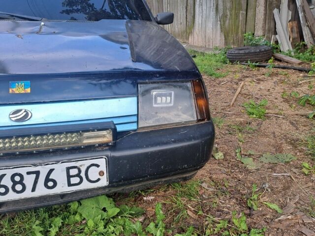 Синий ЗАЗ 1103 Славута, объемом двигателя 1.2 л и пробегом 50 тыс. км за 600 $, фото 3 на Automoto.ua