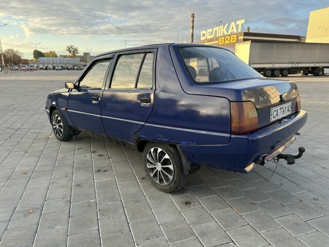 ЗАЗ 1103 Славута 2003 в Черкассах на Automoto.ua Синий ЗАЗ 1103 Славута, объемом двигателя 1.2 л и пробегом 123 тыс. км за 559 $, фото 2 на Automoto.ua