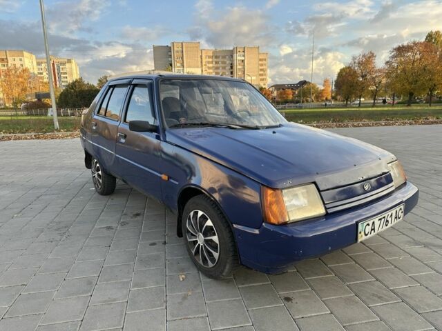 ЗАЗ 1103 Славута 2003 в Черкассах на Automoto.ua Синий ЗАЗ 1103 Славута, объемом двигателя 1.2 л и пробегом 123 тыс. км за 559 $, фото 4 на Automoto.ua
