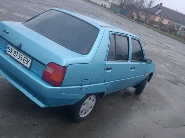 Синий ЗАЗ 1103 Славута, объемом двигателя 1.2 л и пробегом 100 тыс. км за 850 $, фото 1 на Automoto.ua