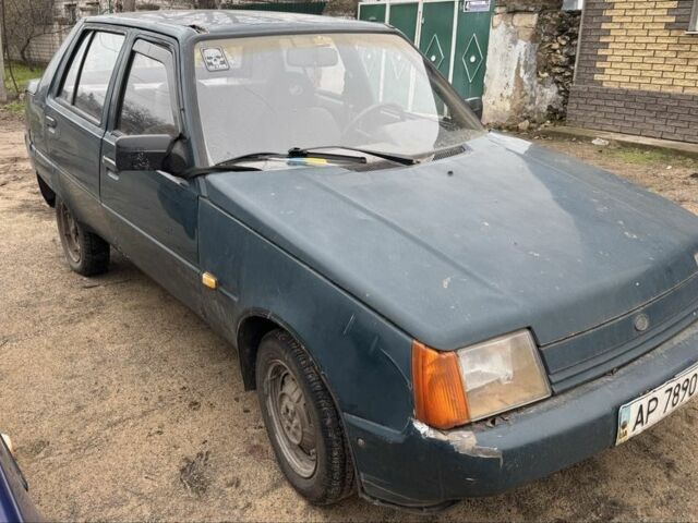 Синий ЗАЗ 1103 Славута, объемом двигателя 1.2 л и пробегом 24 тыс. км за 850 $, фото 6 на Automoto.ua