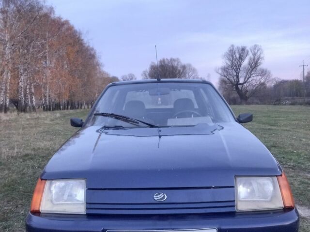 Синий ЗАЗ 1103 Славута, объемом двигателя 1.3 л и пробегом 184 тыс. км за 1000 $, фото 1 на Automoto.ua