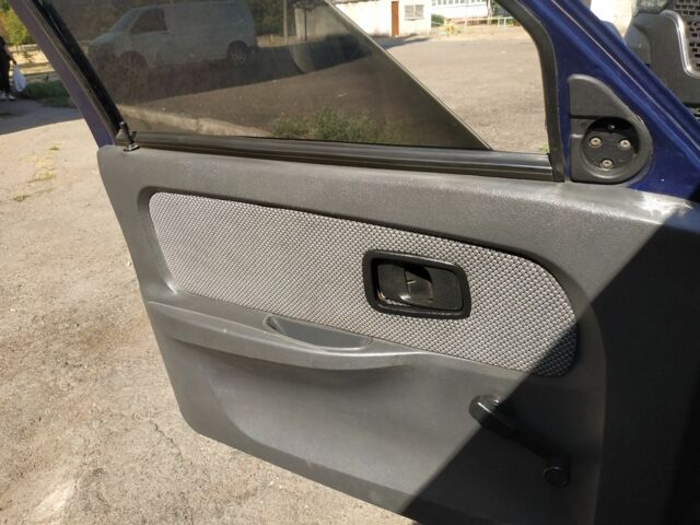 Синий ЗАЗ 1103 Славута, объемом двигателя 0 л и пробегом 2 тыс. км за 827 $, фото 6 на Automoto.ua