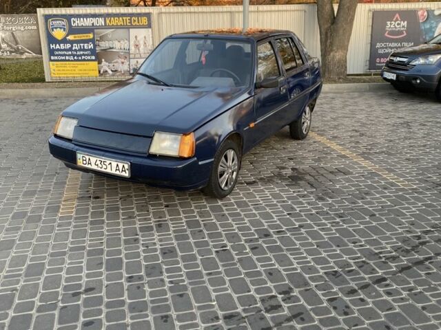 Синий ЗАЗ 1103 Славута, объемом двигателя 1.2 л и пробегом 1 тыс. км за 809 $, фото 1 на Automoto.ua