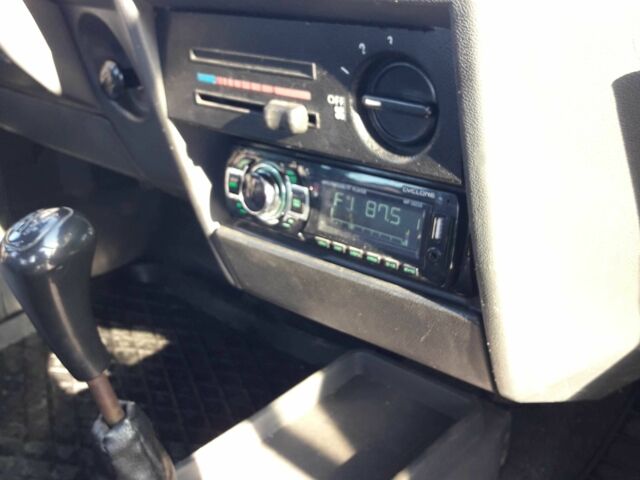 Синій ЗАЗ 1103 Славута, об'ємом двигуна 1.2 л та пробігом 250 тис. км за 832 $, фото 11 на Automoto.ua