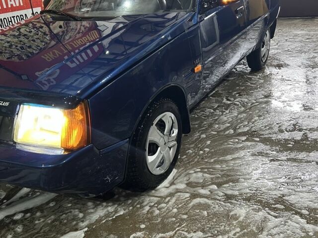 Синій ЗАЗ 1103 Славута, об'ємом двигуна 1.2 л та пробігом 555 тис. км за 712 $, фото 1 на Automoto.ua