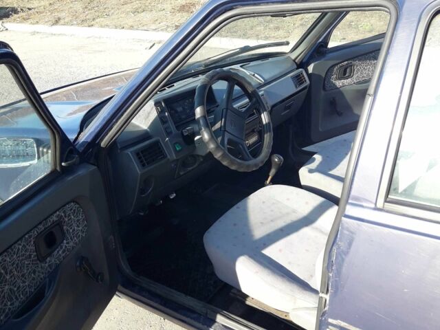 Синій ЗАЗ 1103 Славута, об'ємом двигуна 1.2 л та пробігом 250 тис. км за 832 $, фото 1 на Automoto.ua