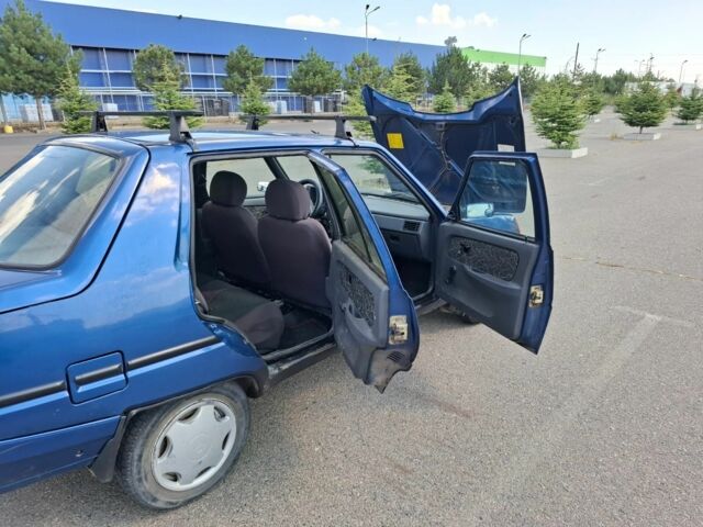 Синій ЗАЗ 1103 Славута, об'ємом двигуна 0 л та пробігом 130 тис. км за 1000 $, фото 4 на Automoto.ua