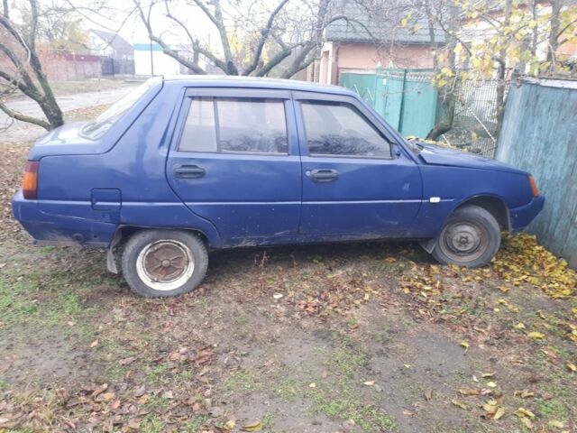 Синій ЗАЗ 1103 Славута, об'ємом двигуна 1.3 л та пробігом 1000 тис. км за 700 $, фото 2 на Automoto.ua