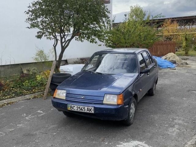 Синий ЗАЗ 1103 Славута, объемом двигателя 1.2 л и пробегом 1000 тыс. км за 680 $, фото 1 на Automoto.ua