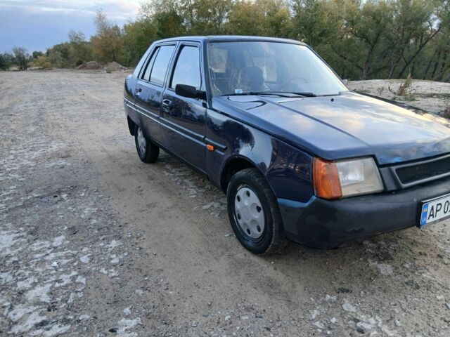 Синий ЗАЗ 1103 Славута, объемом двигателя 1.2 л и пробегом 258 тыс. км за 600 $, фото 2 на Automoto.ua
