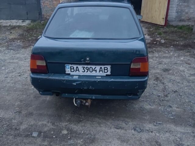 Синий ЗАЗ 1103 Славута, объемом двигателя 1.2 л и пробегом 250 тыс. км за 827 $, фото 4 на Automoto.ua