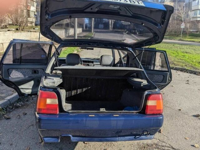 Синий ЗАЗ 1103 Славута, объемом двигателя 1.1 л и пробегом 75 тыс. км за 1350 $, фото 4 на Automoto.ua