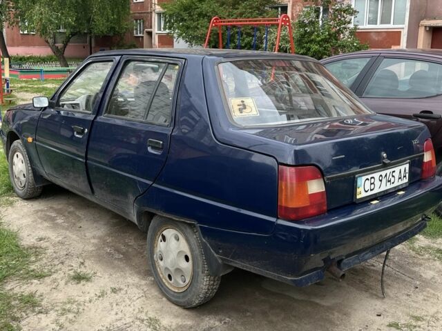 Синий ЗАЗ 1103 Славута, объемом двигателя 1.2 л и пробегом 33 тыс. км за 1575 $, фото 3 на Automoto.ua