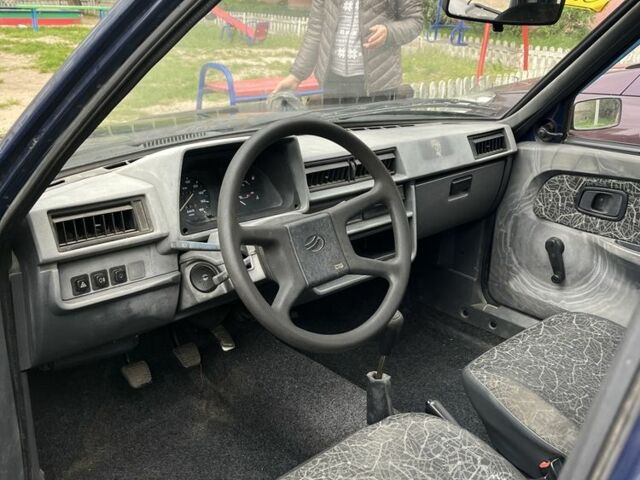 Синий ЗАЗ 1103 Славута, объемом двигателя 1.2 л и пробегом 33 тыс. км за 65000 $, фото 4 на Automoto.ua