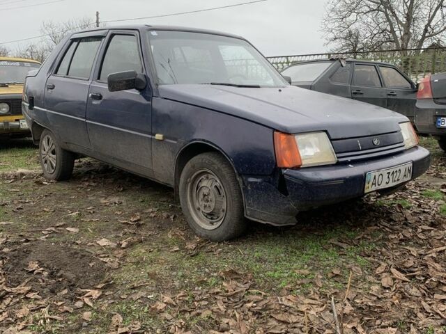 Синий ЗАЗ 1103 Славута, объемом двигателя 1.2 л и пробегом 124 тыс. км за 500 $, фото 3 на Automoto.ua