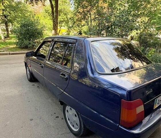 Синий ЗАЗ 1103 Славута, объемом двигателя 1.3 л и пробегом 133 тыс. км за 1200 $, фото 3 на Automoto.ua