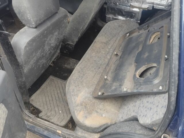 Синий ЗАЗ 1103 Славута, объемом двигателя 1.2 л и пробегом 99 тыс. км за 333 $, фото 6 на Automoto.ua