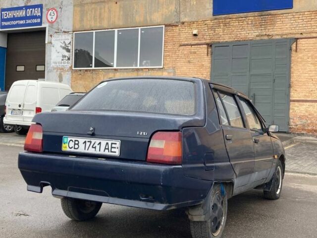 Синий ЗАЗ 1103 Славута, объемом двигателя 1.2 л и пробегом 100 тыс. км за 677 $, фото 3 на Automoto.ua