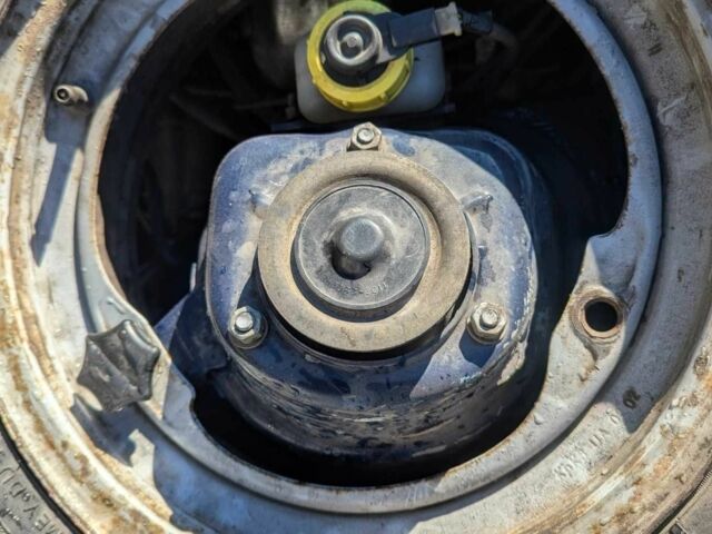 Синий ЗАЗ 1103 Славута, объемом двигателя 1.1 л и пробегом 75 тыс. км за 1350 $, фото 10 на Automoto.ua