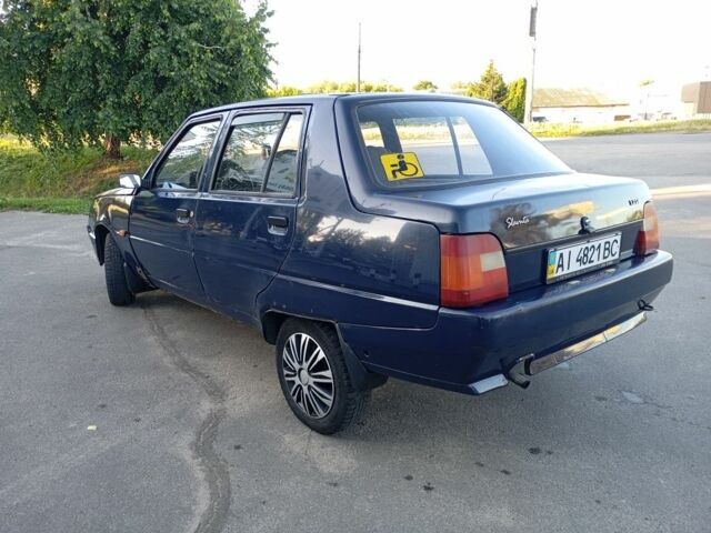 Синий ЗАЗ 1103 Славута, объемом двигателя 1.2 л и пробегом 168 тыс. км за 750 $, фото 5 на Automoto.ua