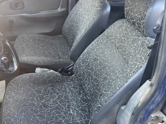 Синий ЗАЗ 1103 Славута, объемом двигателя 1.2 л и пробегом 200 тыс. км за 650 $, фото 4 на Automoto.ua