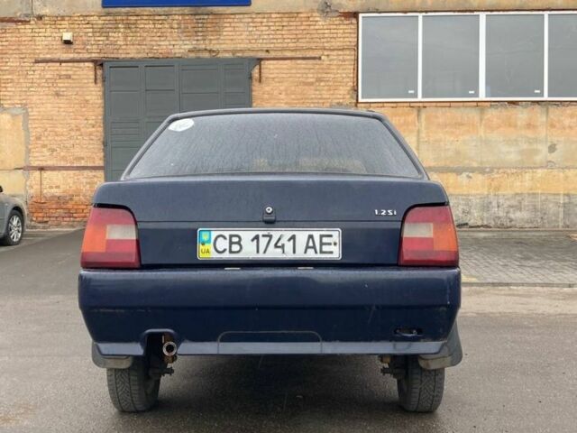 Синий ЗАЗ 1103 Славута, объемом двигателя 1.2 л и пробегом 100 тыс. км за 677 $, фото 4 на Automoto.ua