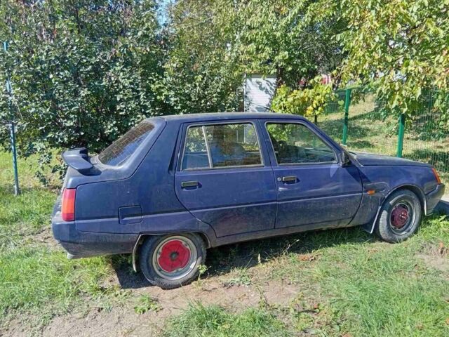 Синій ЗАЗ 1103 Славута, об'ємом двигуна 0 л та пробігом 200 тис. км за 822 $, фото 1 на Automoto.ua