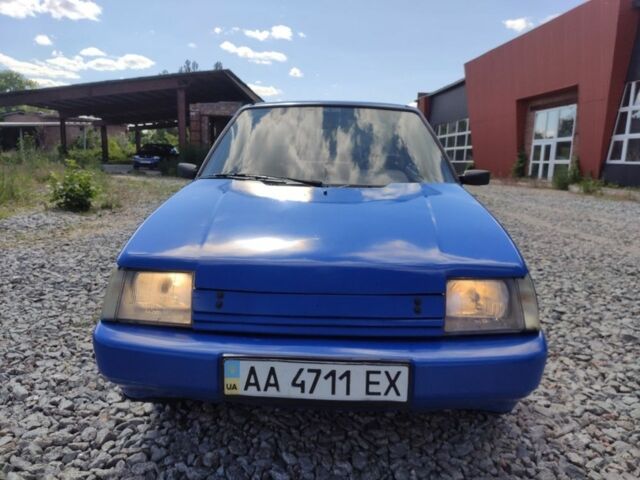 Синій ЗАЗ 1103 Славута, об'ємом двигуна 0.12 л та пробігом 141 тис. км за 900 $, фото 1 на Automoto.ua