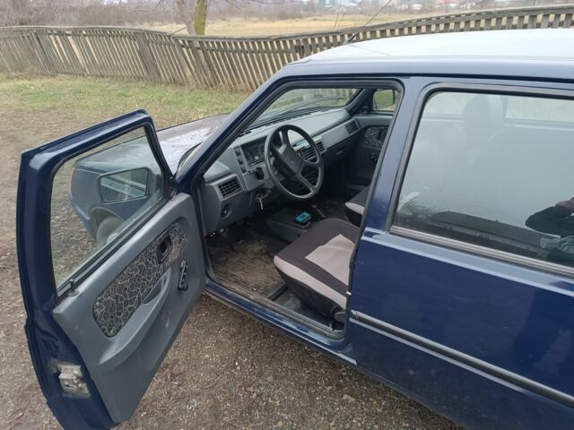 Синий ЗАЗ 1103 Славута, объемом двигателя 1.2 л и пробегом 80 тыс. км за 1300 $, фото 5 на Automoto.ua