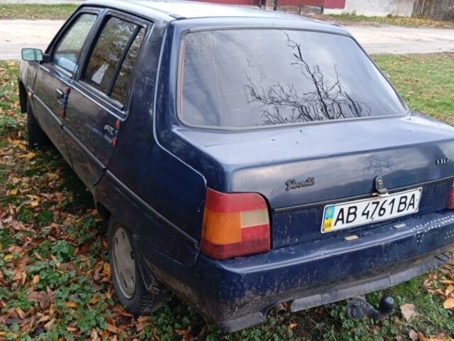 Синий ЗАЗ 1103 Славута, объемом двигателя 1.3 л и пробегом 1 тыс. км за 700 $, фото 3 на Automoto.ua