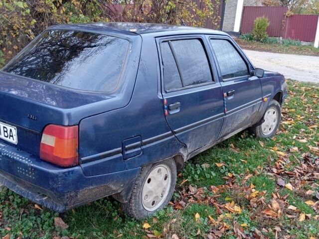 Синий ЗАЗ 1103 Славута, объемом двигателя 1.3 л и пробегом 1 тыс. км за 700 $, фото 2 на Automoto.ua