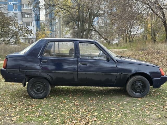 Синій ЗАЗ 1103 Славута, об'ємом двигуна 1.2 л та пробігом 150 тис. км за 400 $, фото 5 на Automoto.ua