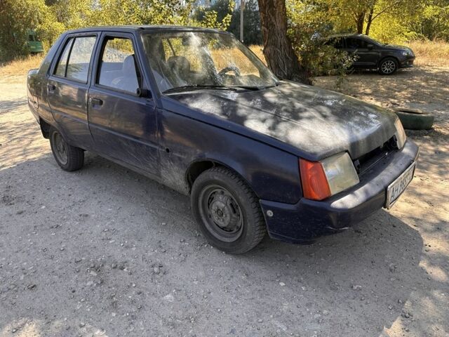 Синий ЗАЗ 1103 Славута, объемом двигателя 1.2 л и пробегом 150 тыс. км за 550 $, фото 6 на Automoto.ua