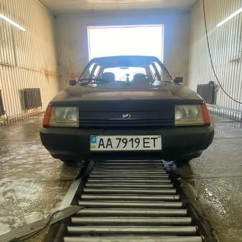 Синий ЗАЗ 1103 Славута, объемом двигателя 1.3 л и пробегом 20 тыс. км за 1200 $, фото 5 на Automoto.ua