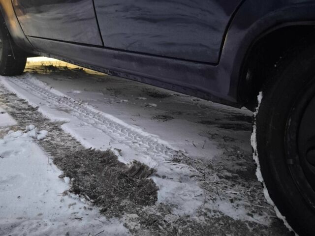 Синий ЗАЗ 1103 Славута, объемом двигателя 1.2 л и пробегом 90 тыс. км за 1700 $, фото 2 на Automoto.ua